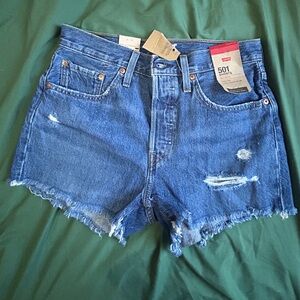 Levi's 501 Denim Shorts - BRAND NEW - Size 27"